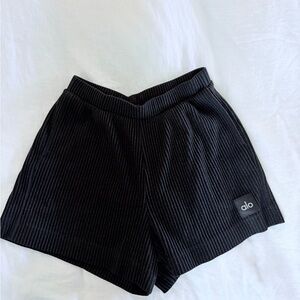 ALO Muse Yoga Women's Shorts